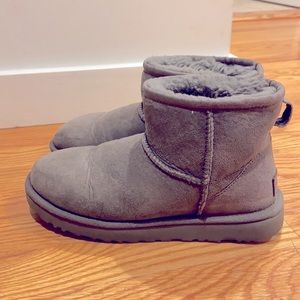 Ugg Classic mini boots